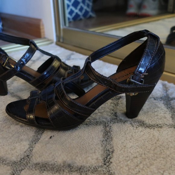 Eurostep Faux Leather Sandal Heels - Picture 2 of 8